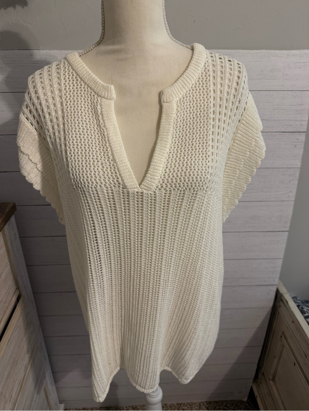 NWOT Torrid V-Neck Sweater